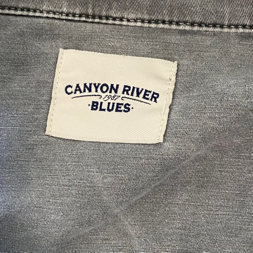 Jacket - Picture 2 of 3